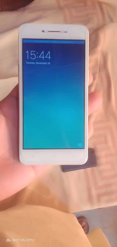 Oppo a37 4/64 0