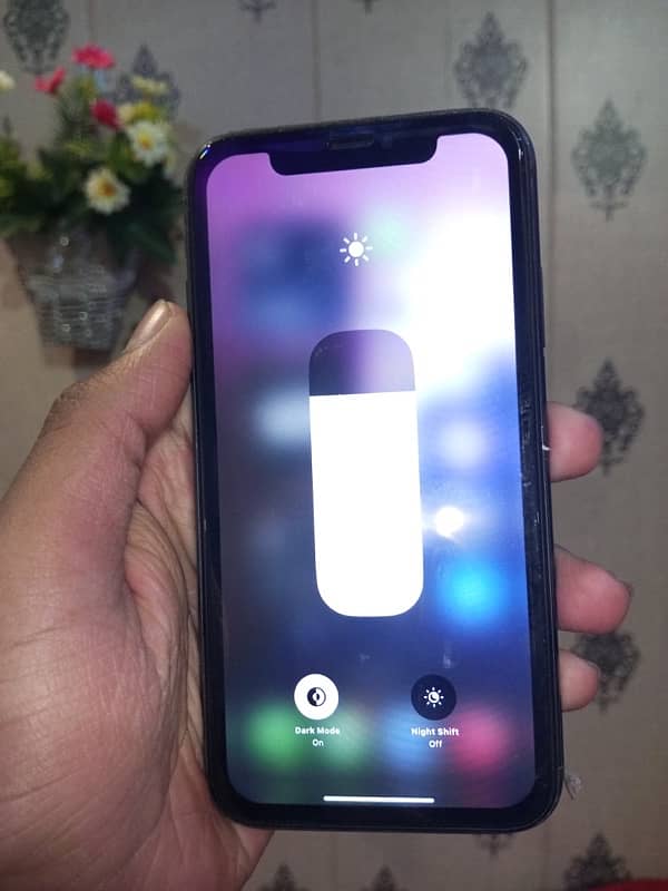 iphone 11 (128gb) factory unlocked 2