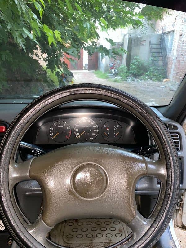 Suzuki Baleno 2003 11