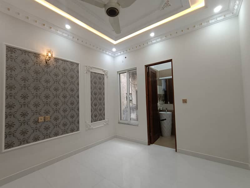 5 Marla Very Beautiful Luxury Brand New Spanish House For SALE In Johar Town Super Hot Location Walking Distance to Emporium Mall 29