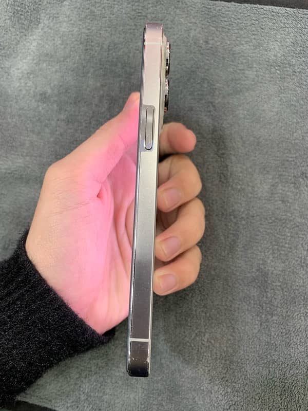 I Phone 13 Pro 256 GB Non PTA 6