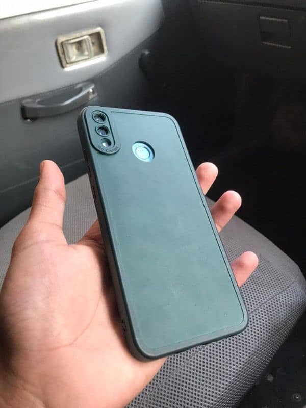 HUAWEI Y9 2019 DUAL SIM PTA APPROVED WITH COMPLETE BOX 2