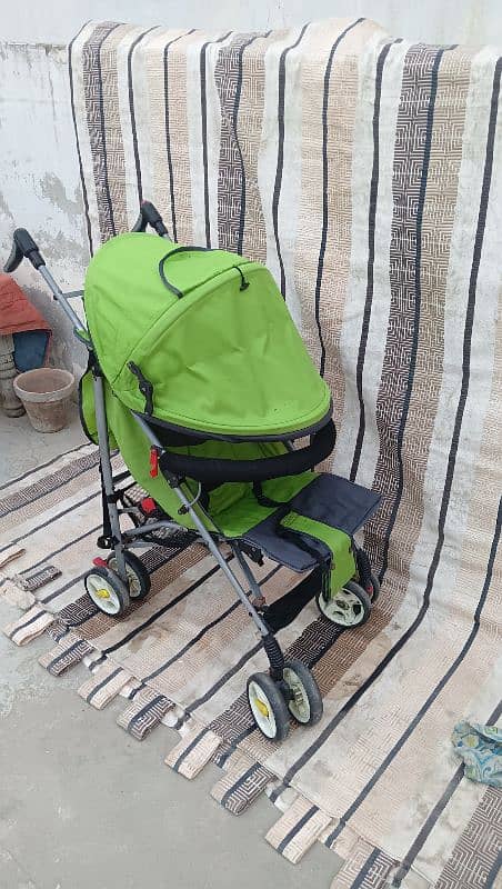 lmported prams in 10/10 condition 2