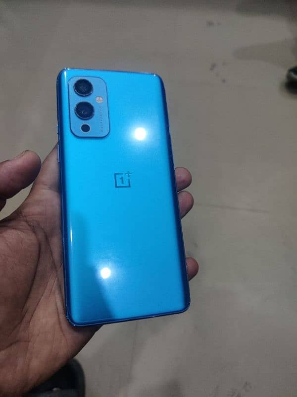 oneplus 95G dual sim  8/128 7