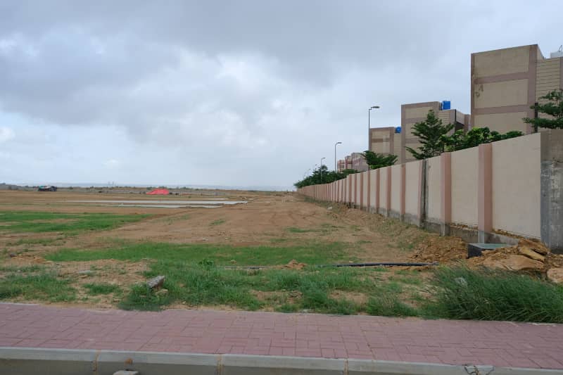 Precinct 25-A Residential Plot 125 Sq. Yards near Bahria Golf City Bahria Town Karachi 7