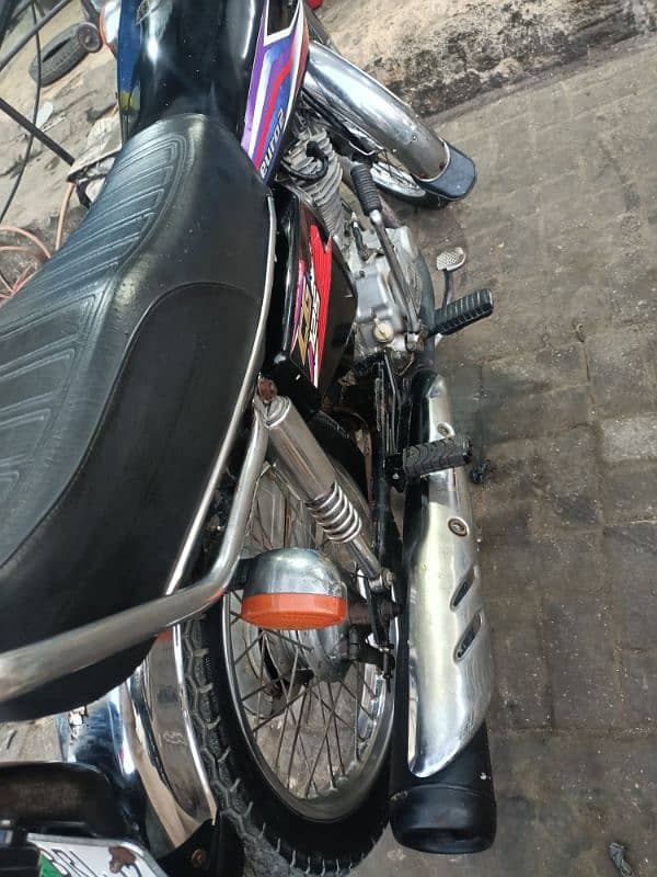 contact number 03032567936 genuine bike natu NAT 1