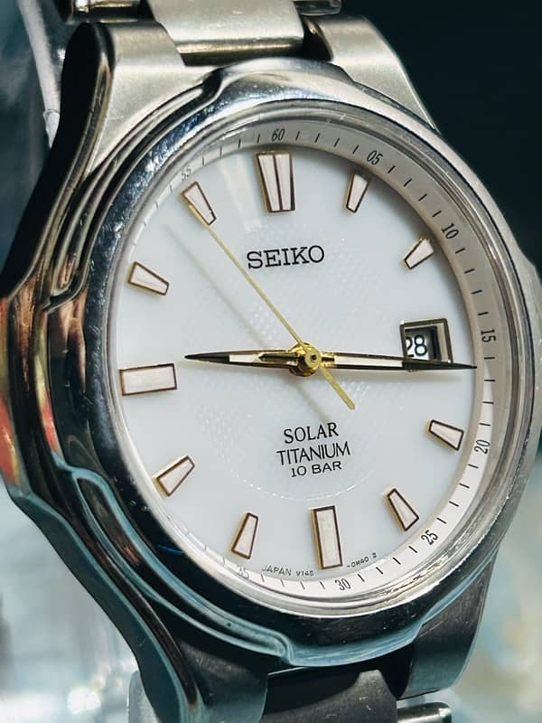 Seiko Titanium solar watch 0