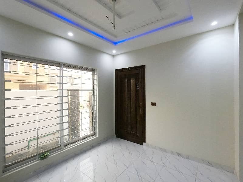 You Can Find A Gorgeous House For sale In Khayaban-e-Amin - Block L 7