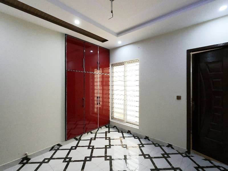 You Can Find A Gorgeous House For sale In Khayaban-e-Amin - Block L 11