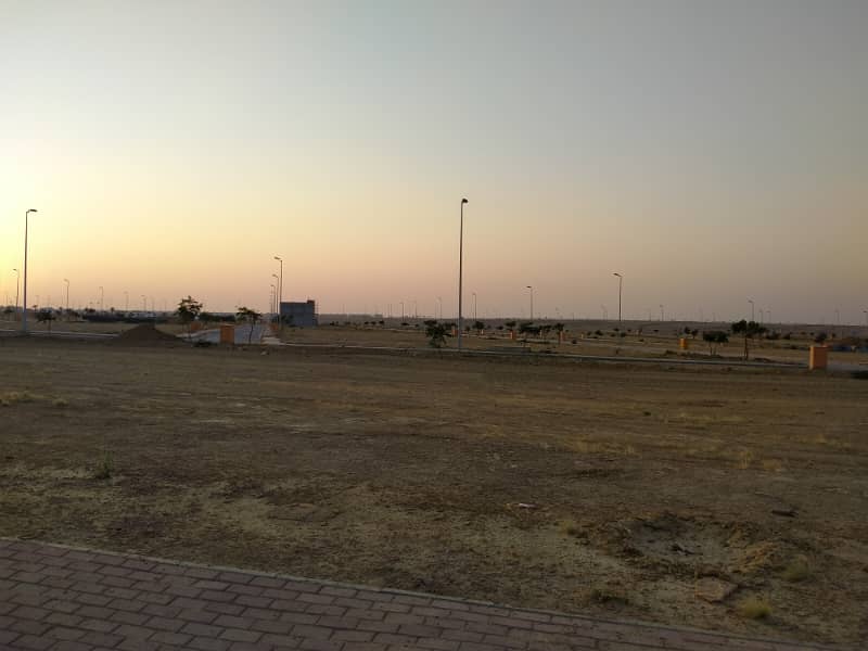 Precinct 15-A Residential plot of 125 Sq. Yd. Ideal Location of Bahria Town Karachi 3