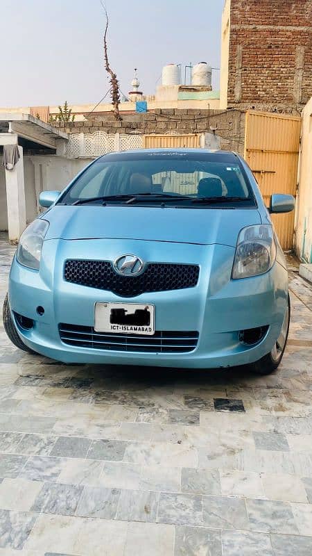 Toyota Vitz 2005 4