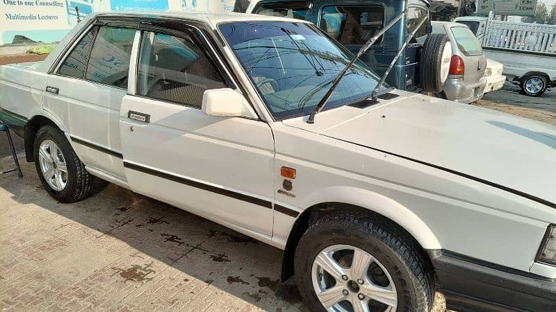 Nissan Sunny 1987 2