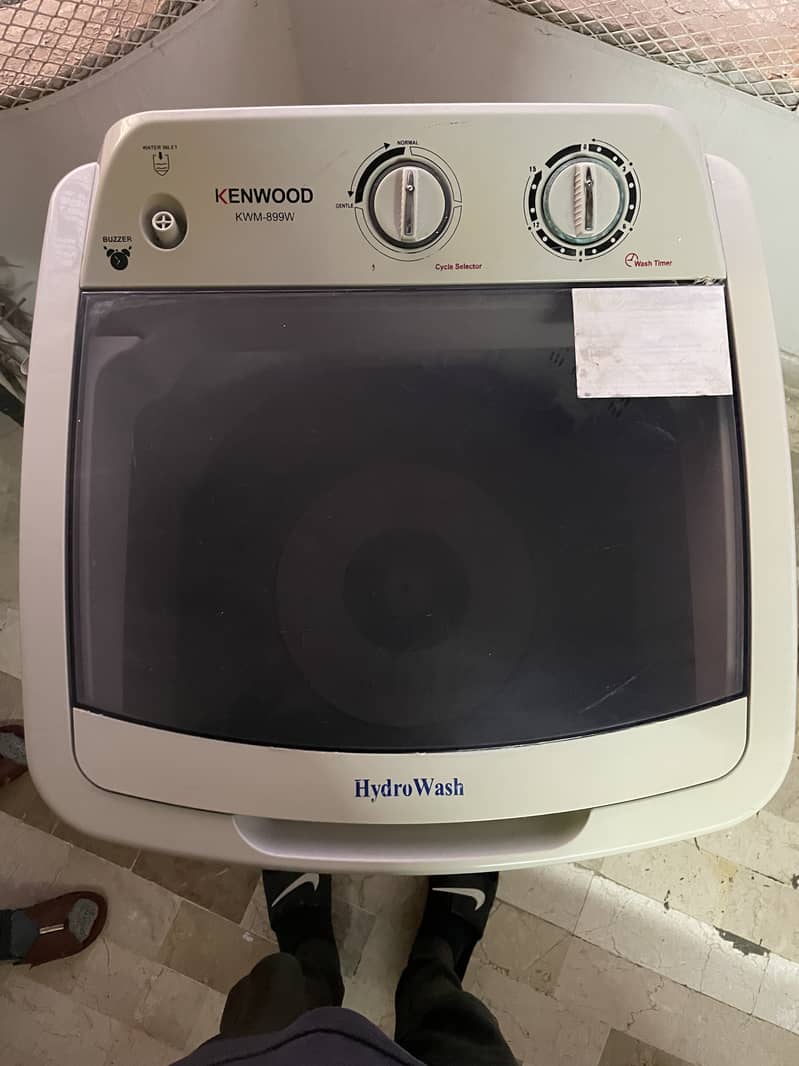 Kenwood Washing Machine in 9/10 Pristine Condition 1