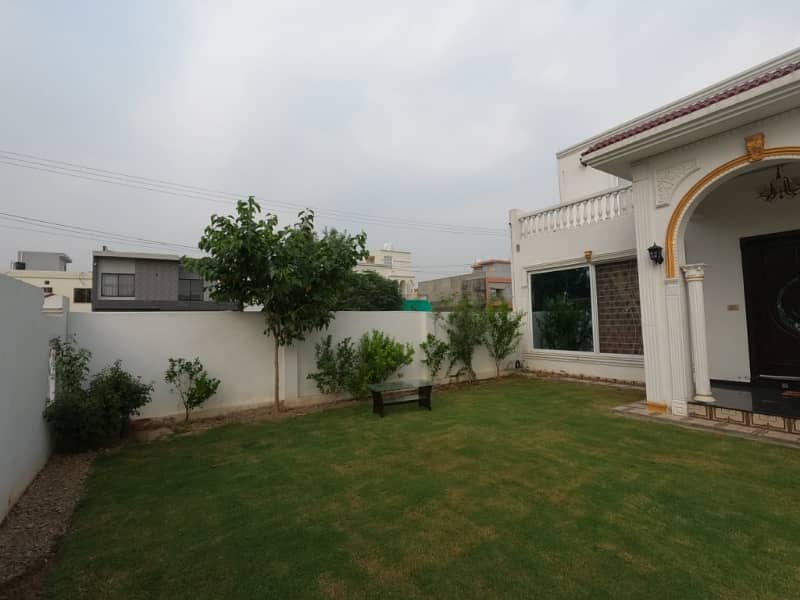 House For Sale In Khayaban-E-Amin 4