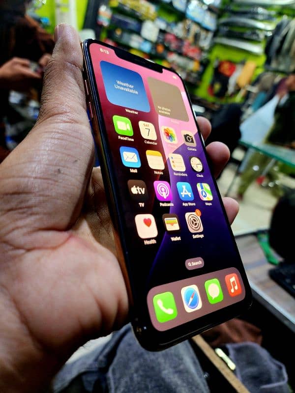 i phone xs max 256gb factry unlk 5