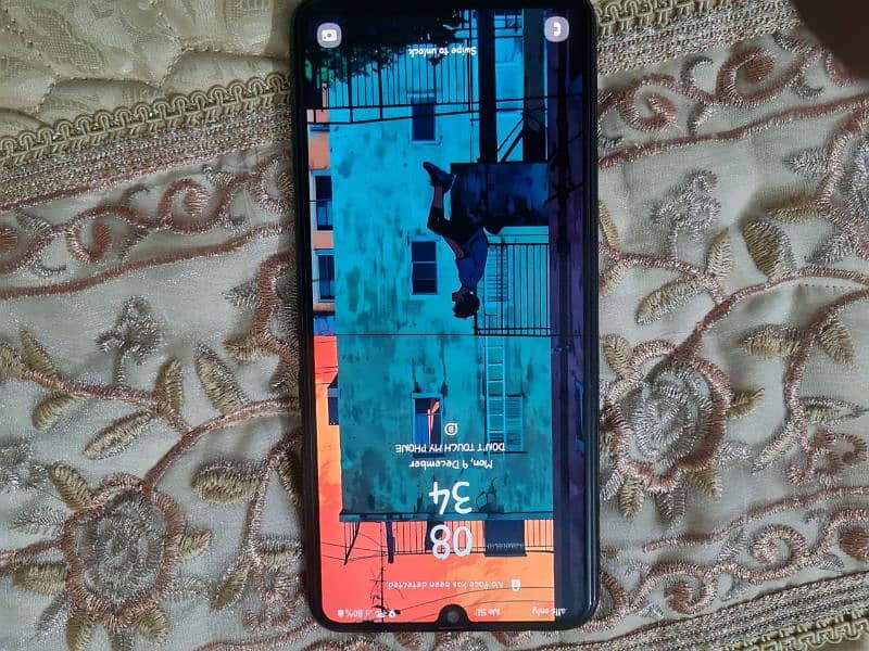 Samsung Galaxy a70 for sale 4