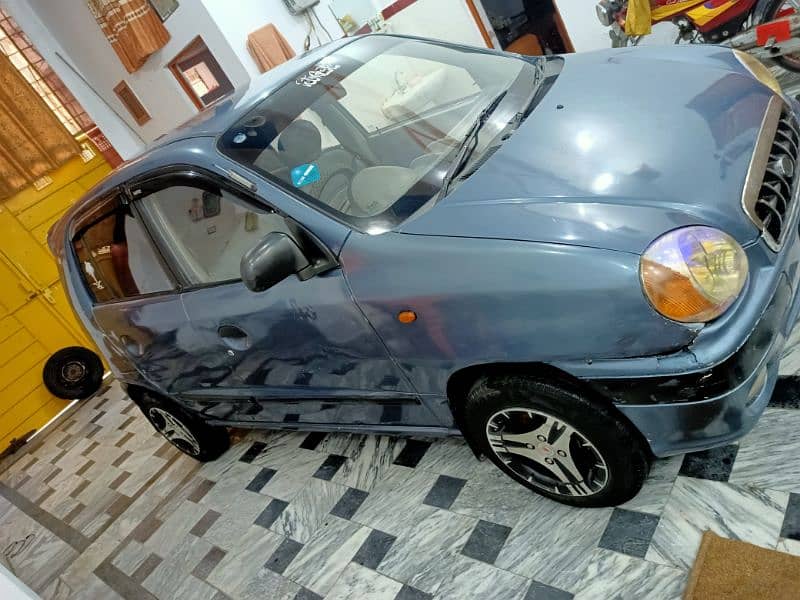 Hyundai Santro 2007// 0300 7271428// 03006565307 4