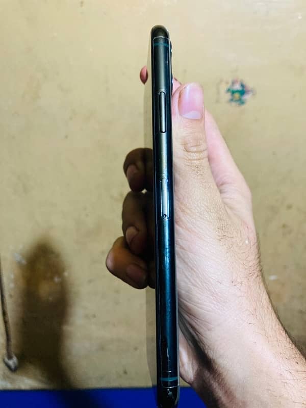 iPhone 11pro max non pta 3