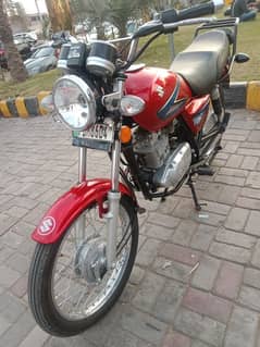 full ok bike ha koi Kam nahi hony wala