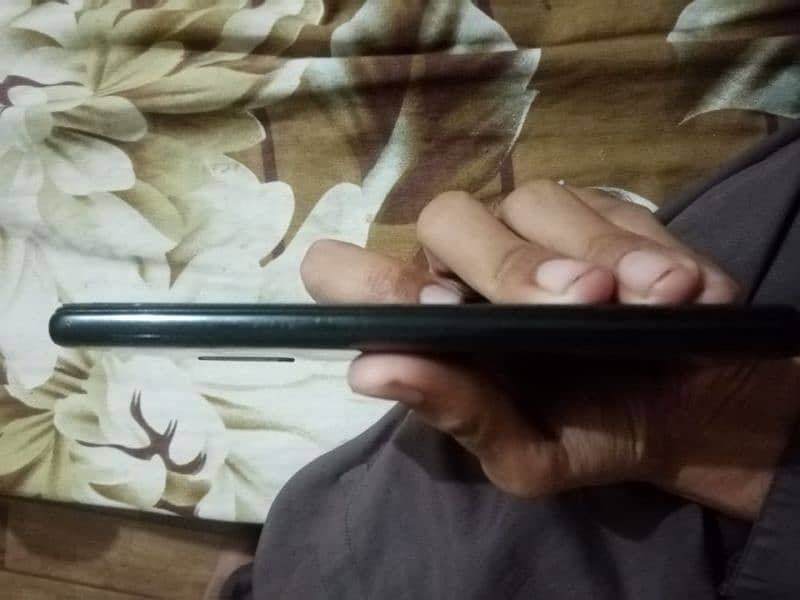 Huawei y9s condition 10/8.5 hai  pta proof official hai 6ram rom128gb 1