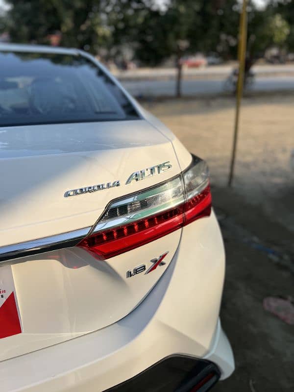 Toyota Altis Grande 2022 16