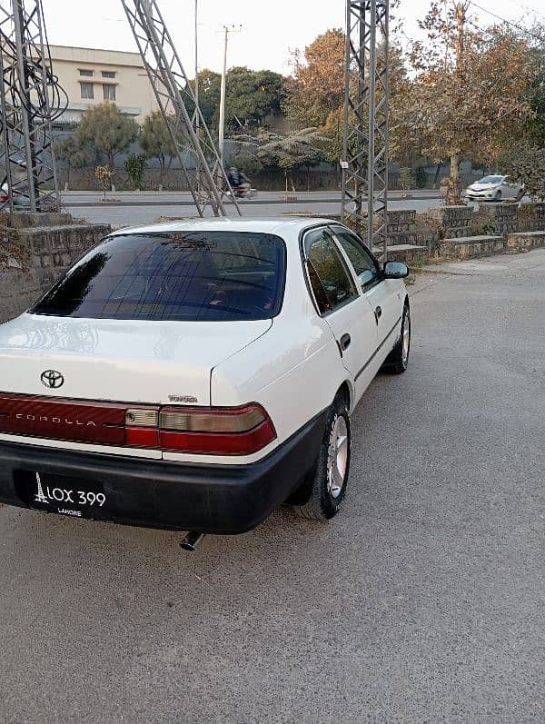 Toyota Corolla XE 1995 5