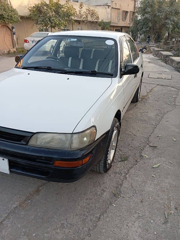 Toyota Corolla XE 1995 11