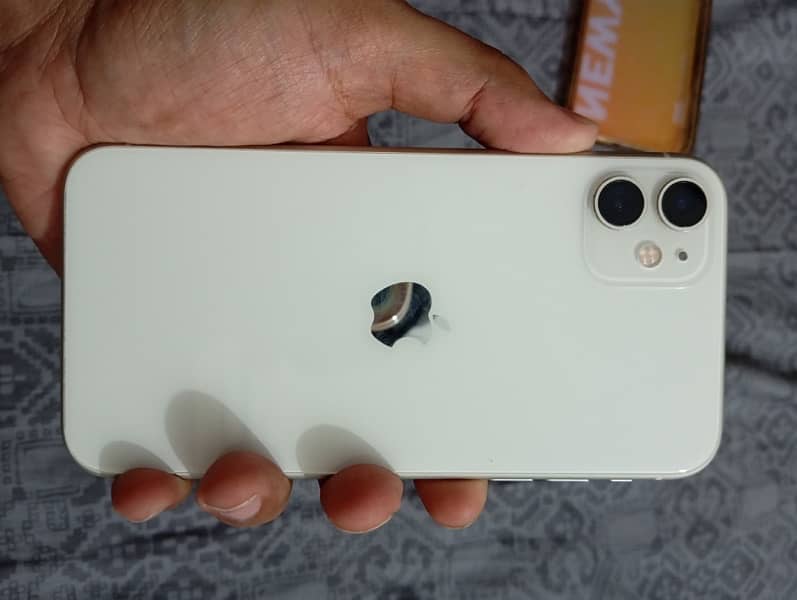 Iphone 11 64gb Non PTA 2