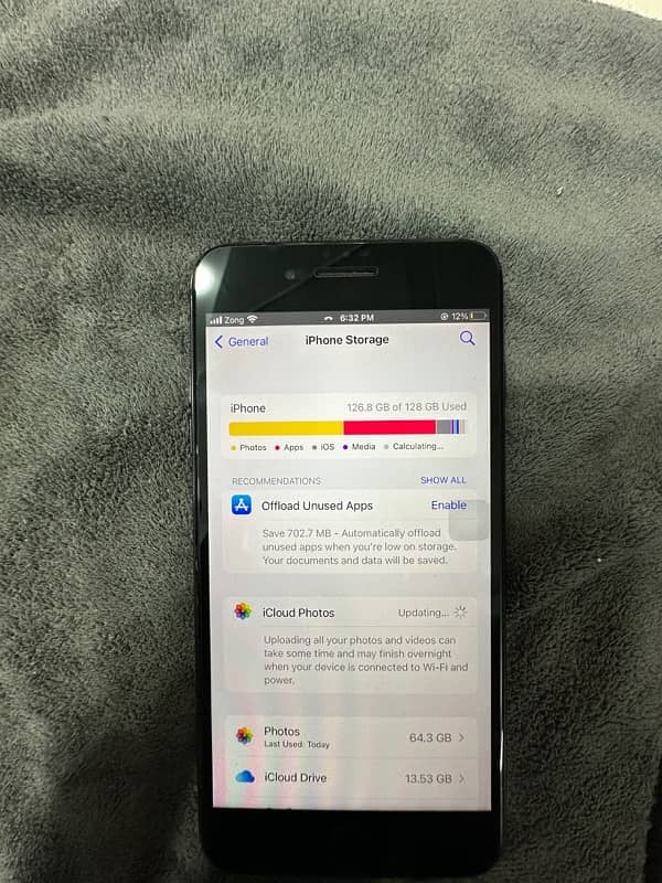 I phone 7 pluss 128gb PTA 2