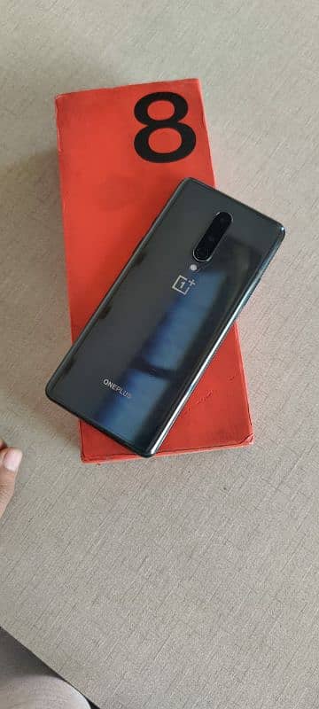 one plus 8 dual sim with box 0