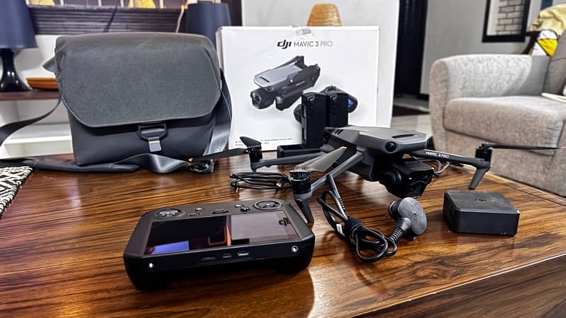 DJI MAVIC 3 PRO 0