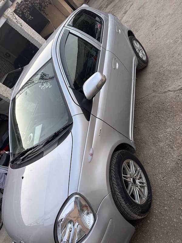 Toyota Vitz 2005 1