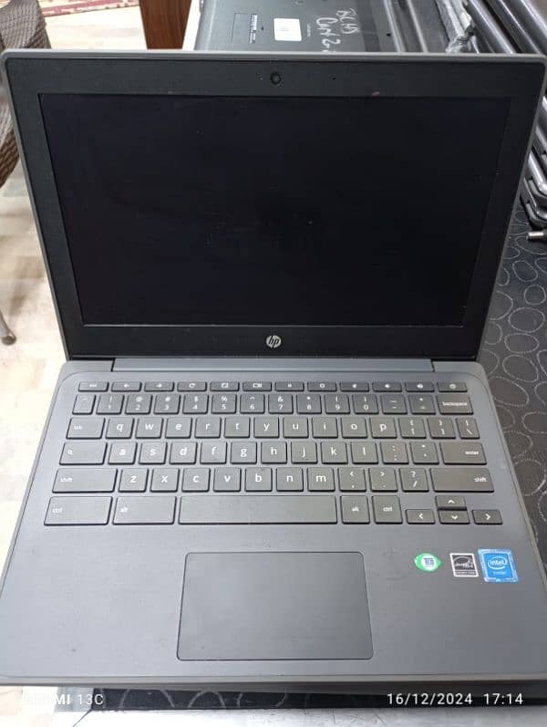 Hp G8EE CHROMEBOOK 4GB 32GB  TOUCH SCREEN WITH TYPE C CHARGER 1