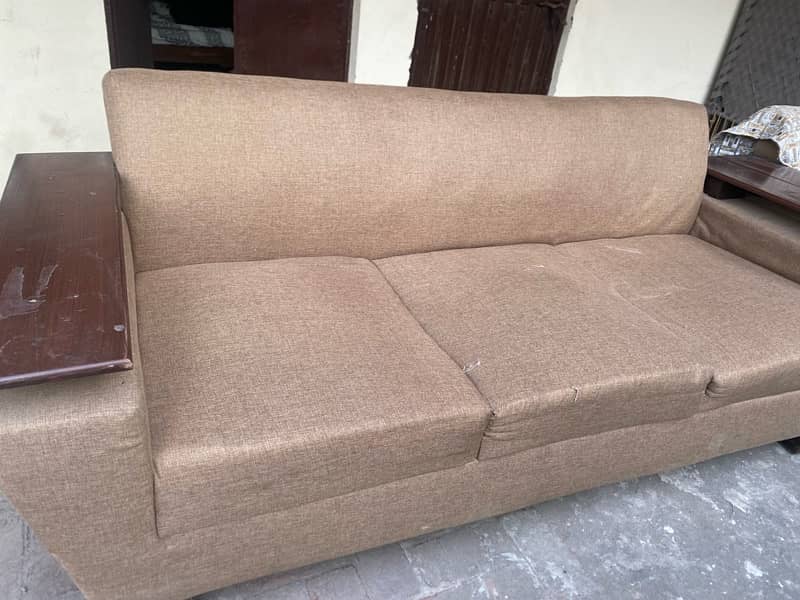 6-Seater Brown Sofa Set. 1