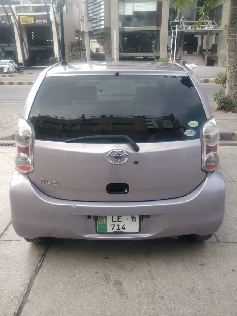 Toyota Passo 2012/2015 1