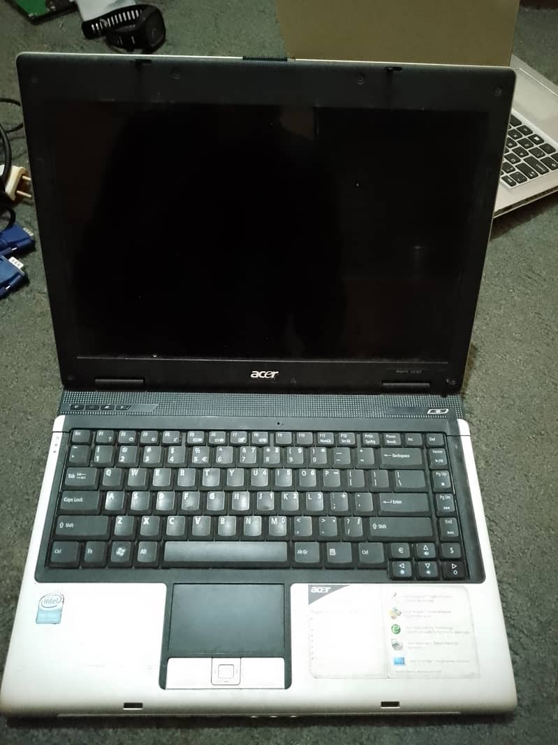 Acer5573 3