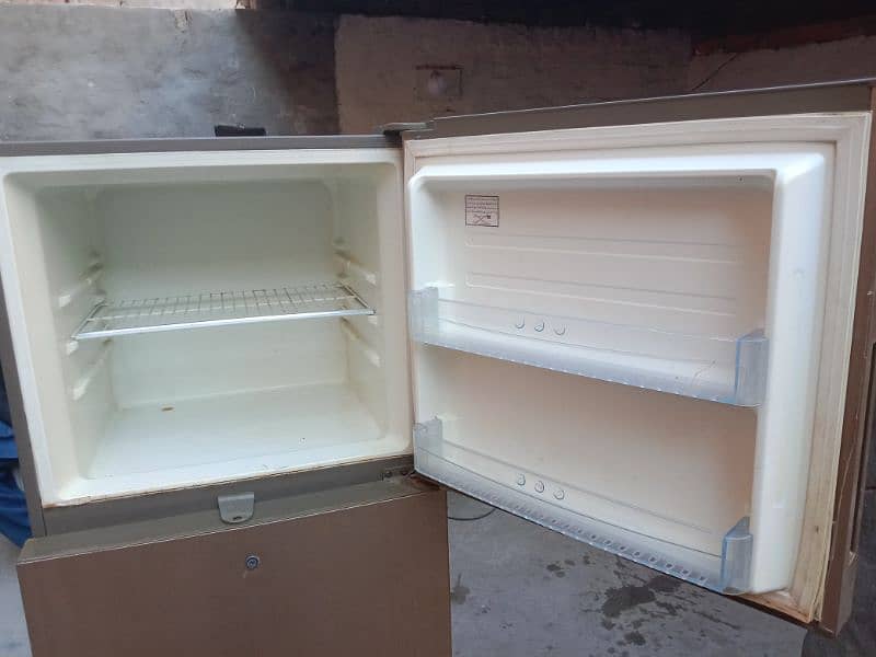 fridge for sale 0