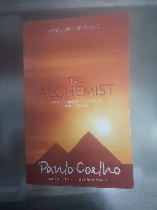 THE ALCHEMIST written by Panlo Coelho 0