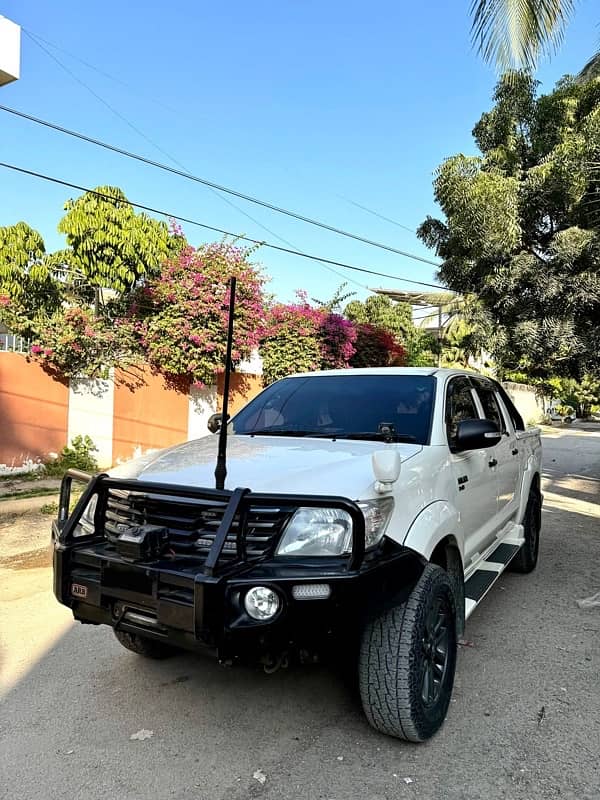 Toyota Hilux 2014 0