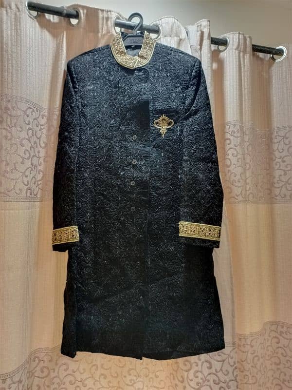 Grooms black and golden sherwani 8