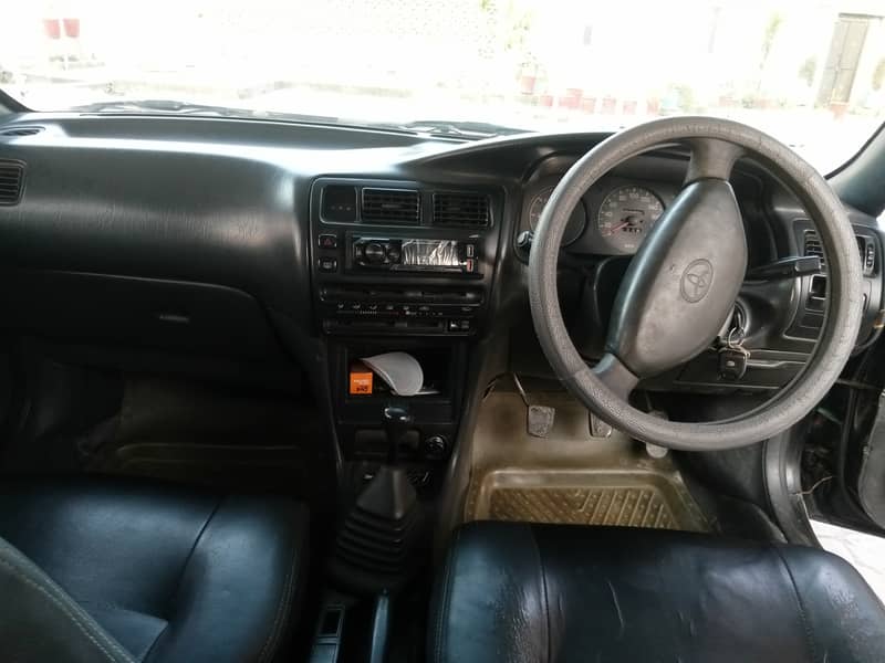 Toyota Corolla XE 1996 7