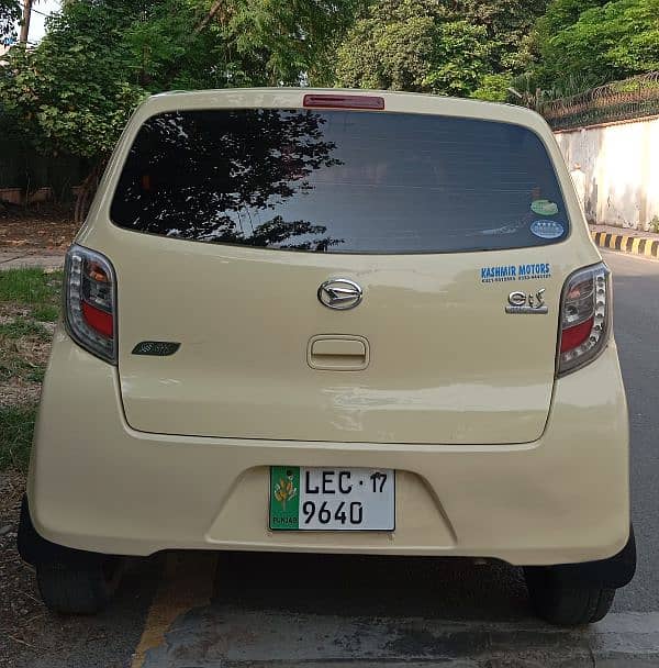 Daihatsu Mira 2014 1