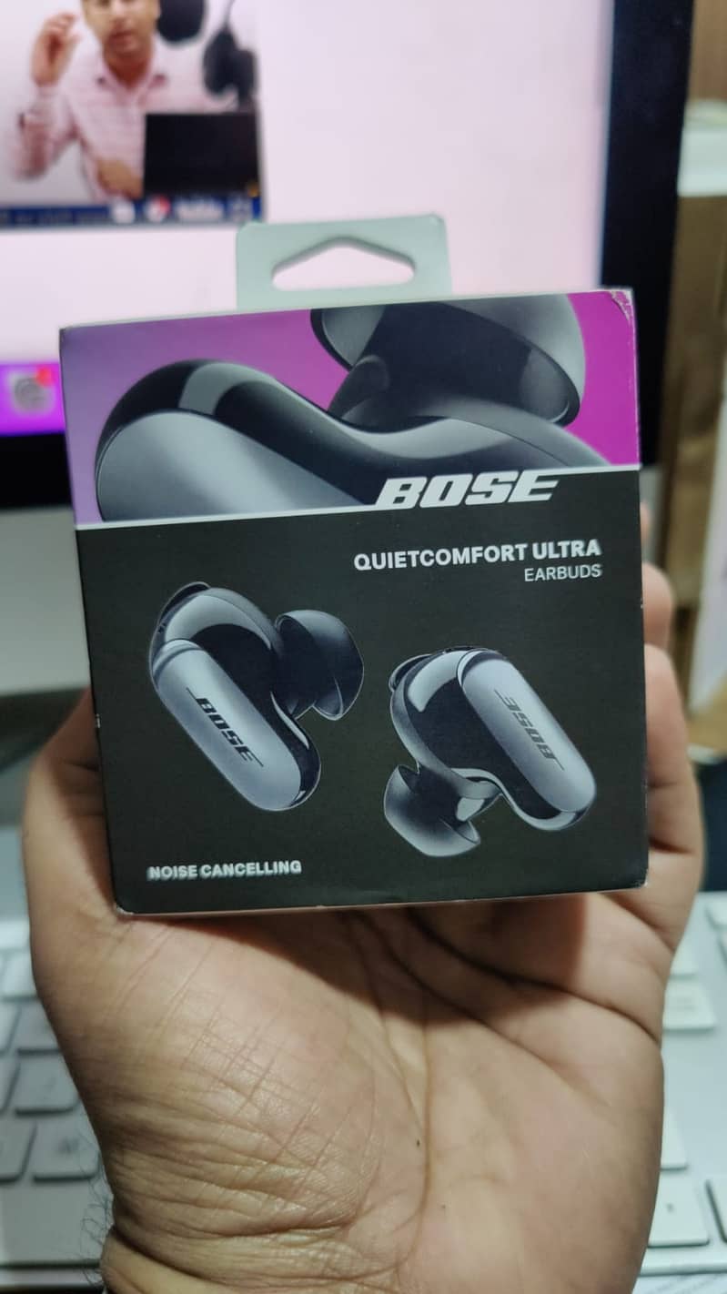 Bose Quiet Comfort Ultra Earbuds 0