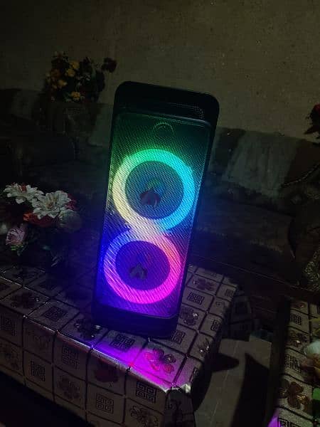 Urgent Sale Audionic Boofer 1