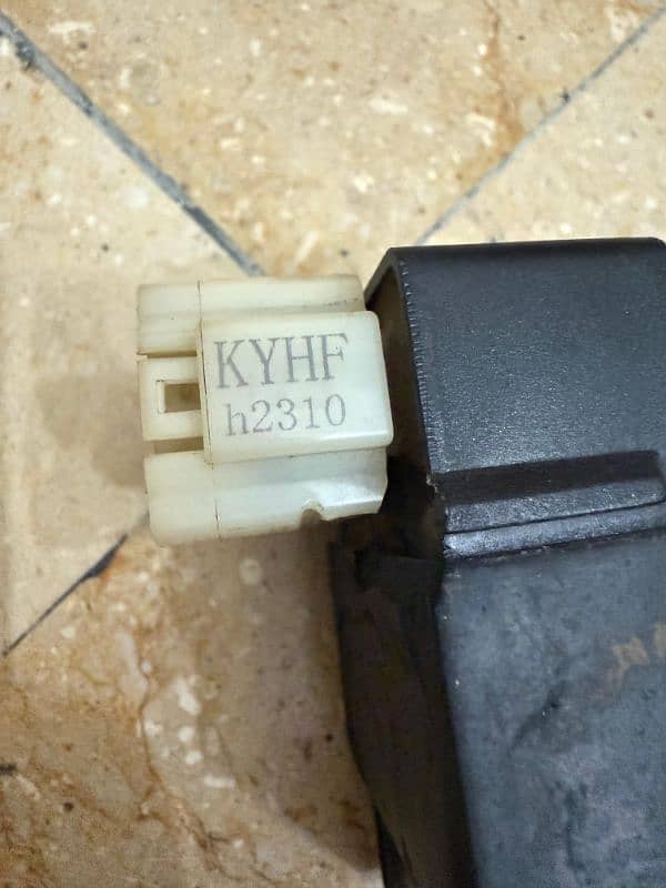 Honda 125 Genuine CDI Unit KYH for sale 2