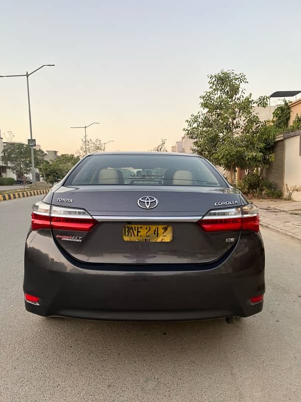 Toyota Corolla GLI 2018 Automatic 3