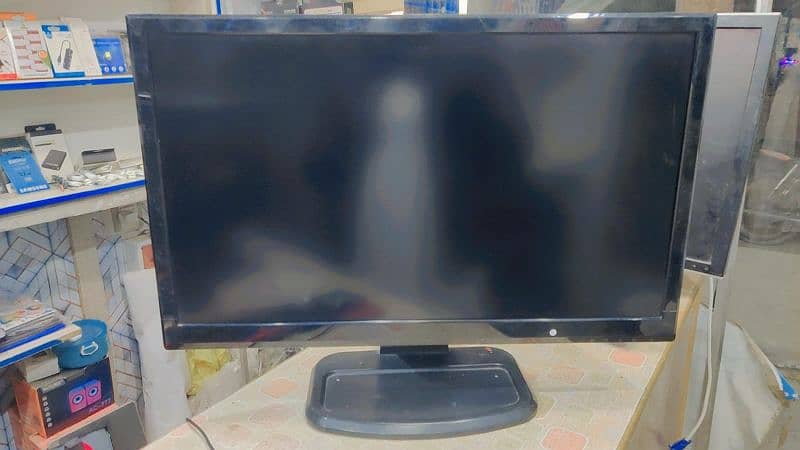 Planar 27-inch 2k LED LCD 1