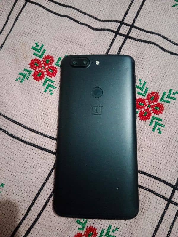 One plus modal 5T 8/128 1