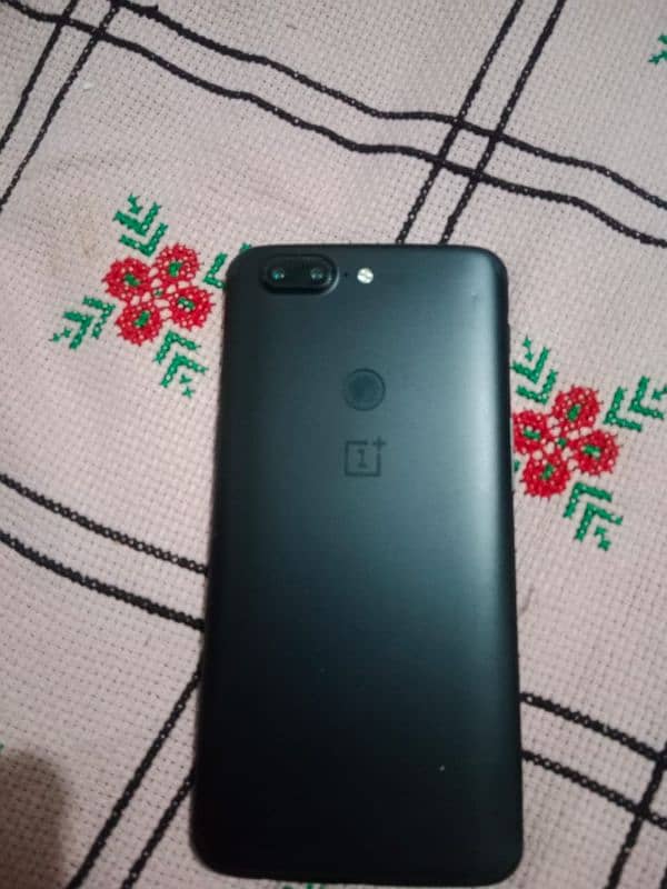 One plus modal 5T 8/128 3