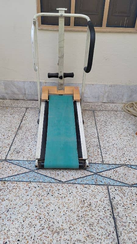 manual treadmill new condition 0